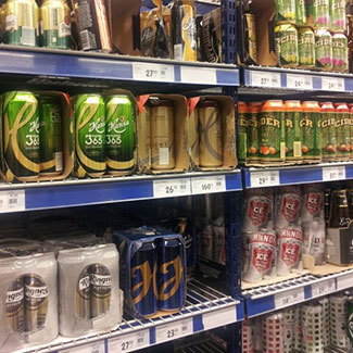 卑尔根RIMI酒类货架