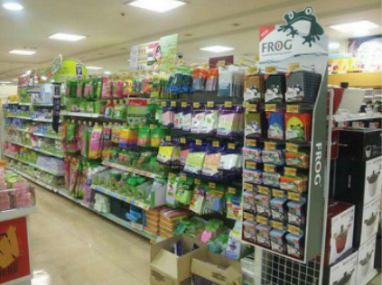 FROG首尔旗舰店柜台展示