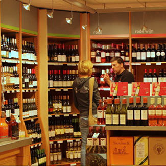 荷兰Gall & Gall酒类货架-荷兰纽南埃因霍温霍格街区76 荷兰Gall & Gall酒类货架