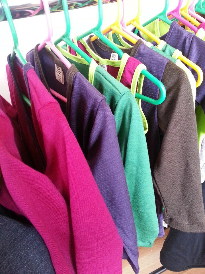 LFOH奥克兰店商品架展示