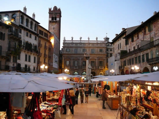 Market Piazza Erbe-意大利-帕多瓦