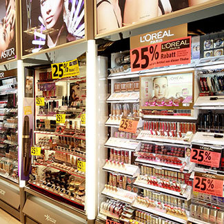 德国Rossmann个护货架