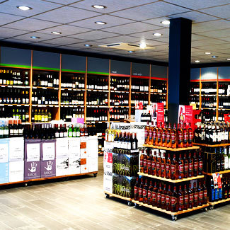 埃因霍温Gall & Gall酒类货架-荷兰纽南埃因霍温霍格街区76 埃因霍温Gall & Gall酒类货架