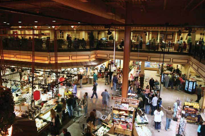 Wegmans内部购物场景-美国罗彻斯特门罗大道3195 Wegmans内部购物场景