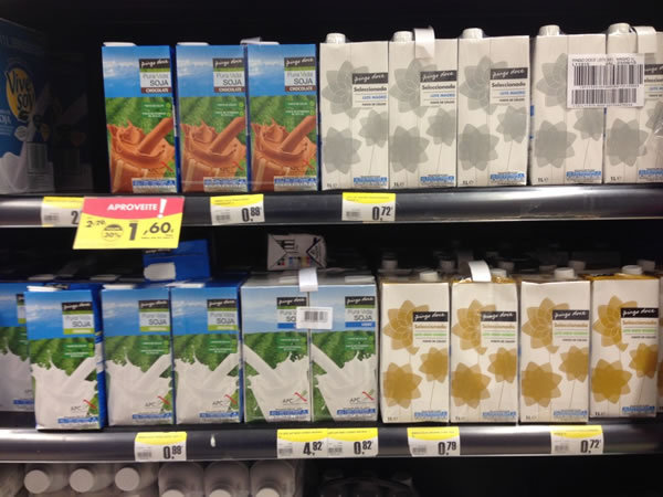 无菌保鲜牛奶无需冷藏葡萄牙超市特产