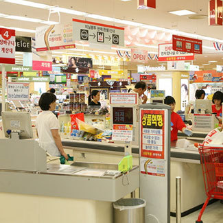 韩国LOTTE Mart收银台