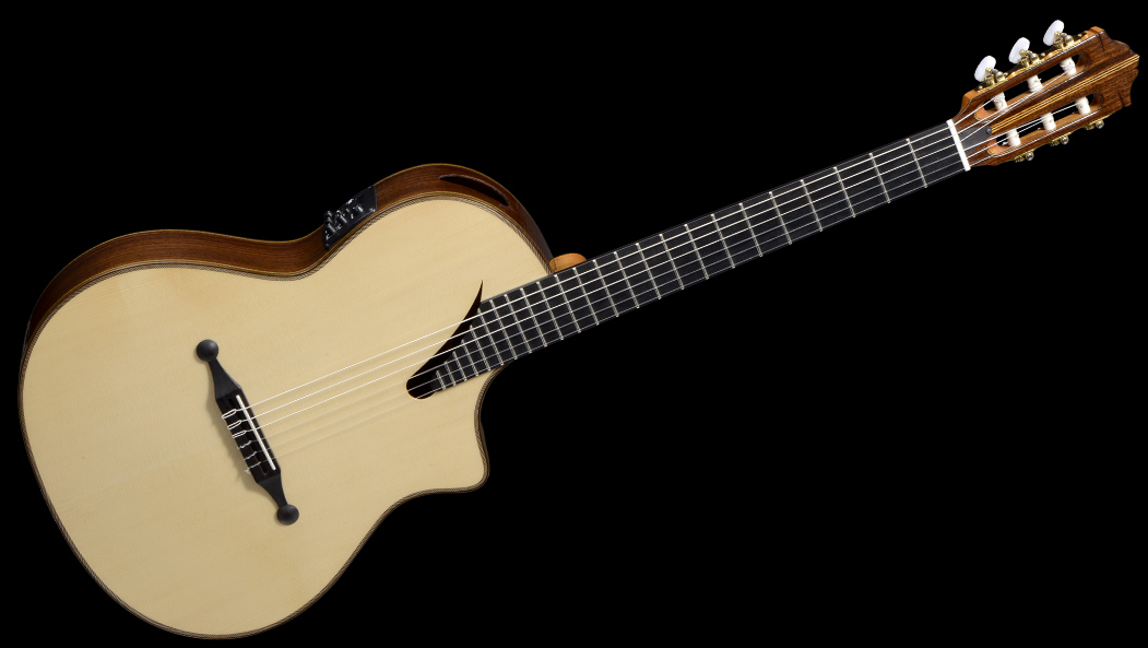 西班牙Famosa古典吉他