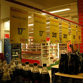 卑尔根RIMI店内大厅