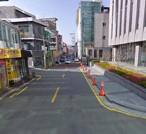 SSG FOOD MARKET门店前街道