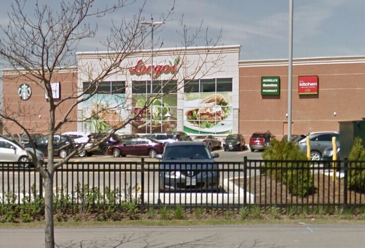 Longo's门店前实拍-加拿大奥克维尔康沃尔路469 Longo's门店前实拍