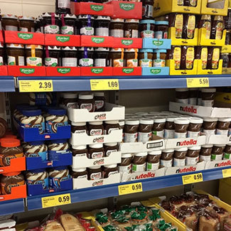 希腊Alfa-Beta Vassilopoulos食品货架