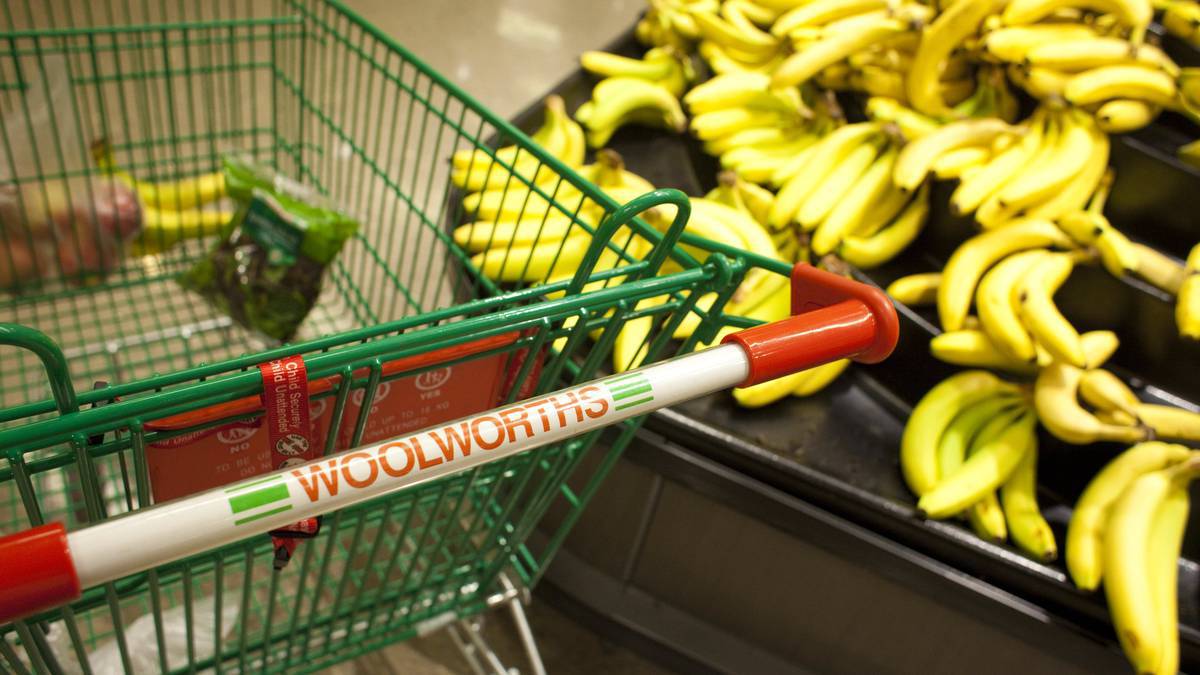 墨尔本woolworths店内购物车