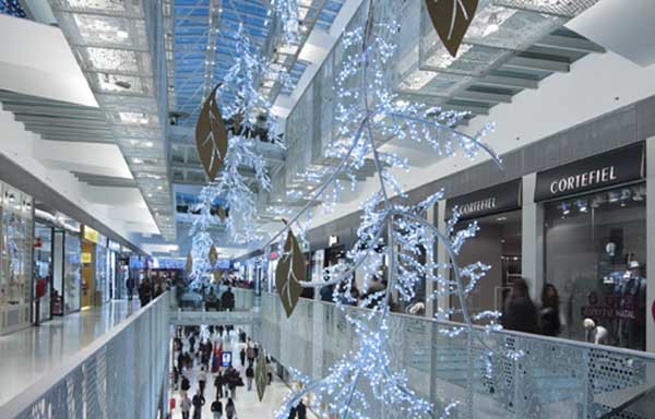 布拉谢尔购物中心-葡萄牙-辛特拉