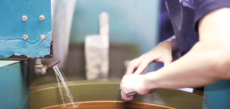 日本TOJIRO藤次郎工厂-日本新淣县燕市吉田东荣町11番12号 日本TOJIRO藤次郎工厂