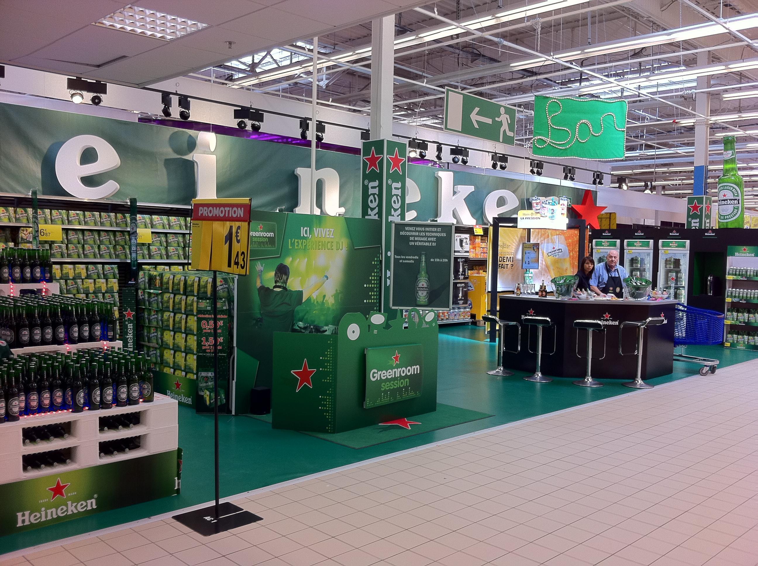 法国CARREFOUR酒类货架