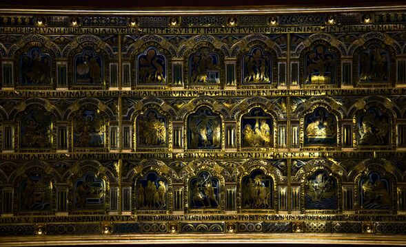 宗教浮雕-奥地利-沃尔夫斯贝格 宗教浮雕-奥地利-沃尔夫斯贝格