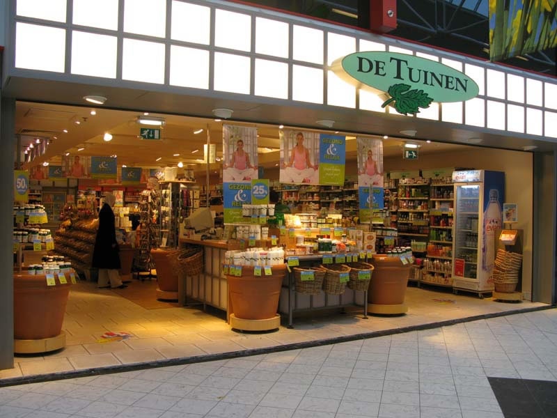 De Tuinen门店前实拍-荷兰海牙朱丽安娜女王广场110 De Tuinen门店前实拍