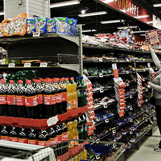 丹麦Netto饮料货架