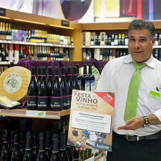 洛莱Apolónia酒类货架