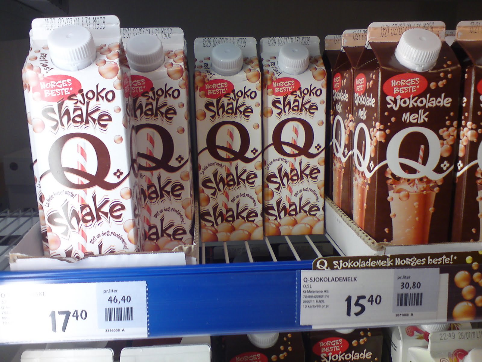 挪威REMA1000超市Q牌牛奶-REMA 1000挪威奥斯陆 挪威REMA1000超市Q牌牛奶