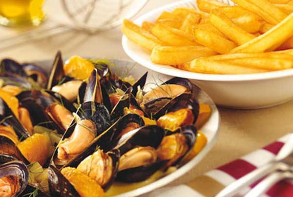 淡菜配薯条-比利时-勒芬