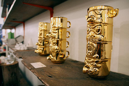 IMM Living店铺柜台物品展示