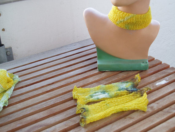 NobleneckSYCOPHANTcompletyellow2