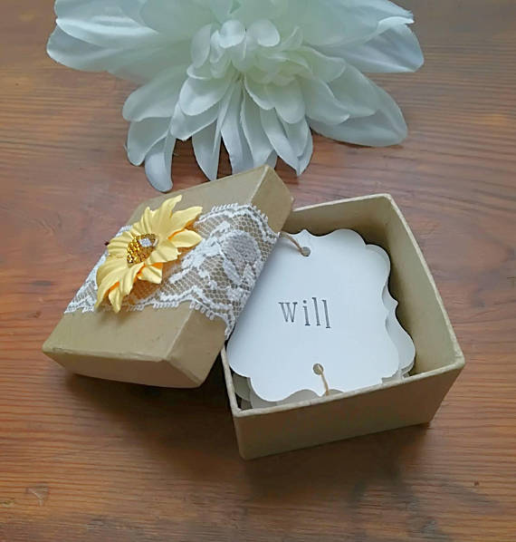 box//willyoubemybridesmaid-maidofhonor//fallweddingkeepsake