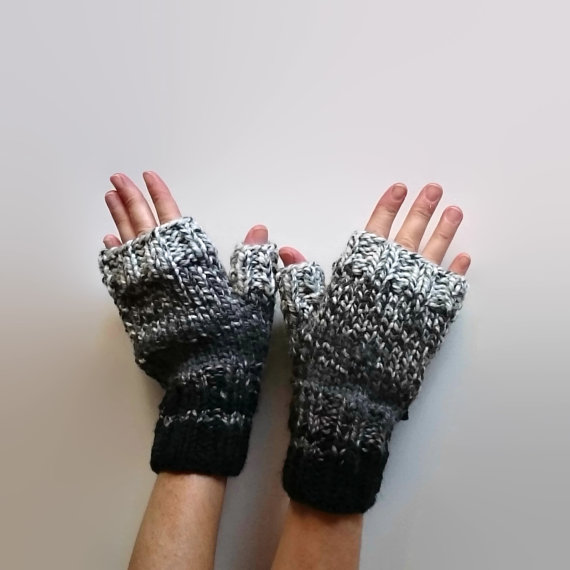 GradateGrayWoolFingerlessMitts,WomanMittens,Gloves,FallFashion,WinterAccessories,ChunkyKnit,Mens,HandWarmersKnitted