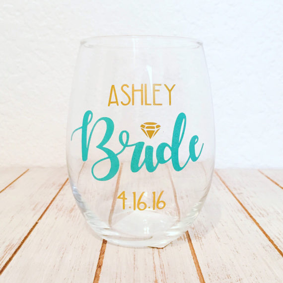 bridetobegift-bridalshowergift-bridesmaidgift-giftsfor
