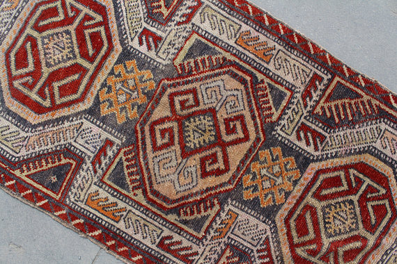 TurkishRug,VintageHandmadeSmallOushakRug,AnatoliaWoolDecorRedBlueRugCarpet,VintageDecorativeWoolOushakAreaRug,37&quot;x21&quot;