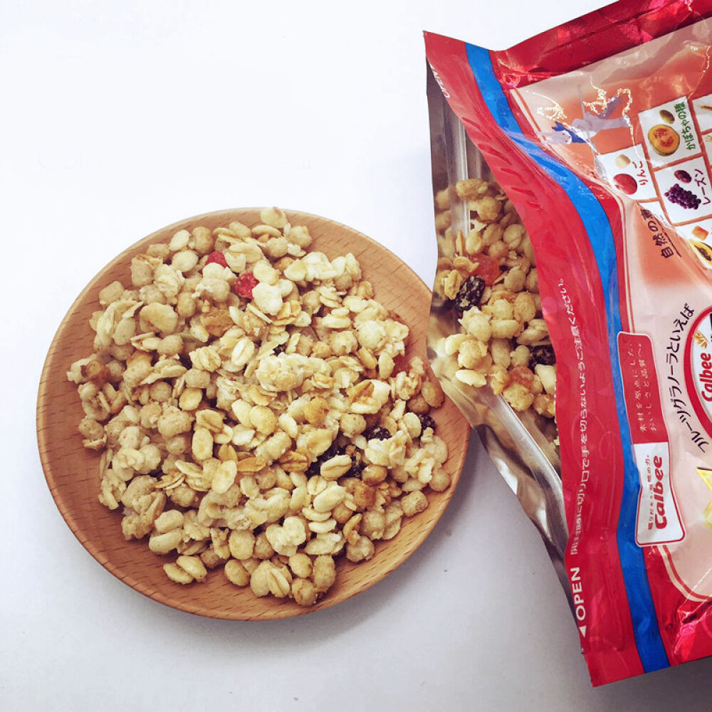 Calbee卡乐比水果仁燕麦营养早餐即食麦片日本进口零食减重年终囤货价(六包一箱)
