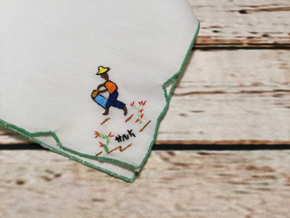 VintageHankieHandkerchief.EmbroideredHankie.SouvenirHankieFromHaiti.WhiteCottonHandkerchief.VintageHankie.