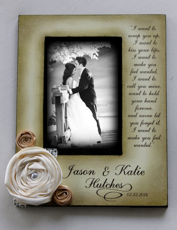 weddingdistressedvintagepicture4x6couplenewlywedphotoframe