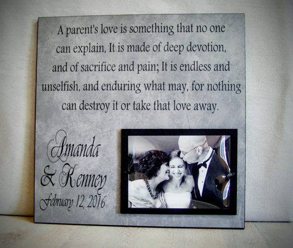 fatherofthebride,weddinggiftideaforparents