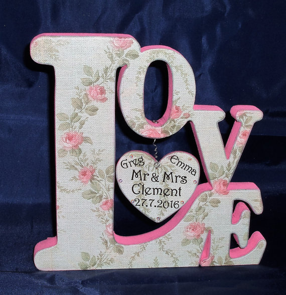 personalisedwoodenwordartlovebabymumdadhome
