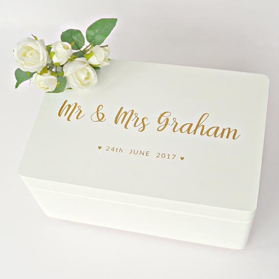 brideandgroomcouplegift-bridesmaidbox-whiteandgoldorsilveretc
