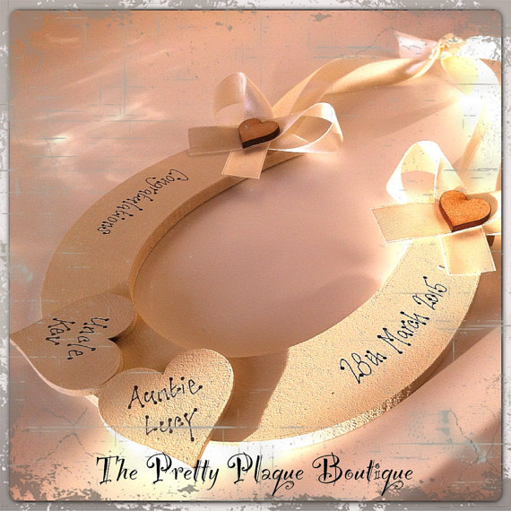 personalisedweddinghorseshoeplaqueluckyhorseshoeweddingkeepsake