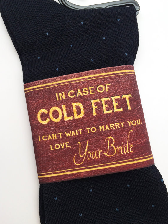 printablecoldfeetgroomssockslabel-groomgiftfrombride-unique