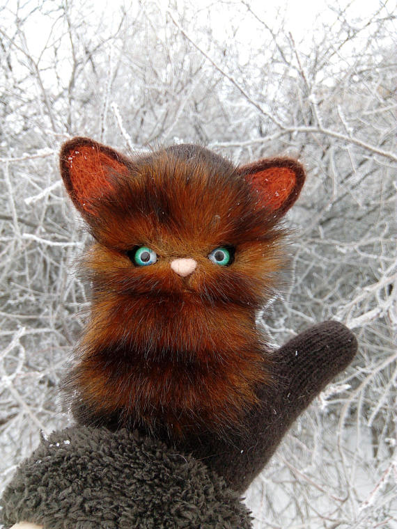 Catmittens/catmittenshandmadeKittenMittens,CrochetMittensTheCat,HandCrochetedMittensbrownGlovesanimalswarmmittenswithfur