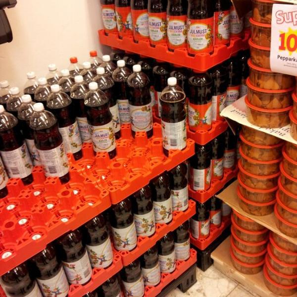 Photo taken at ICA Supermarket Rönneholm by Martin C. on 12/24/2012