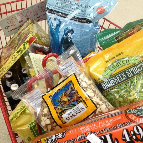 Photo taken at Trader Joe's by Ellen P. on 2/5/2013-纽约 斯卡斯代尔发表路727(在夫特大道) Photo taken at Trader Joe's by Ellen P. on 2/5/2013