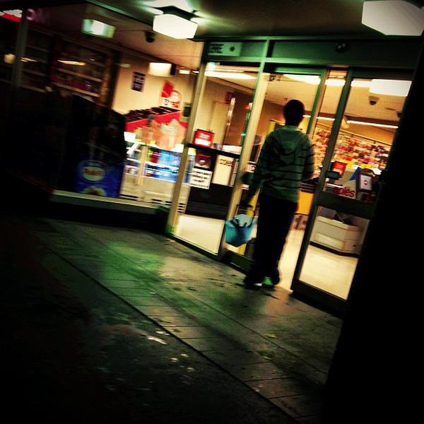 Photo taken at Coles by Lee A. on 5/2/2013-澳大利亚维多利亚州墨尔本克雷蒙天鹅街194-196 Photo taken at Coles by Lee A. on 5/2/2013