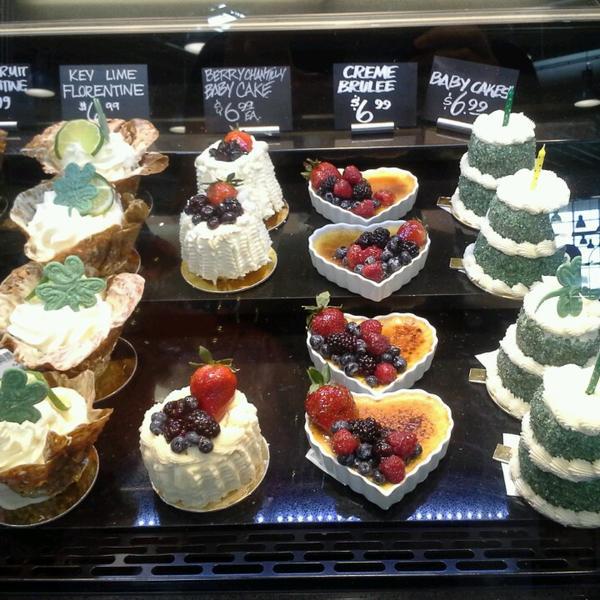 Photo taken at Whole Foods Market by Lia K. on 3/16/2013-德克萨斯州达拉斯科技公园8190(在格林维尔大道) Photo taken at Whole Foods Market by Lia K. on 3/16/2013