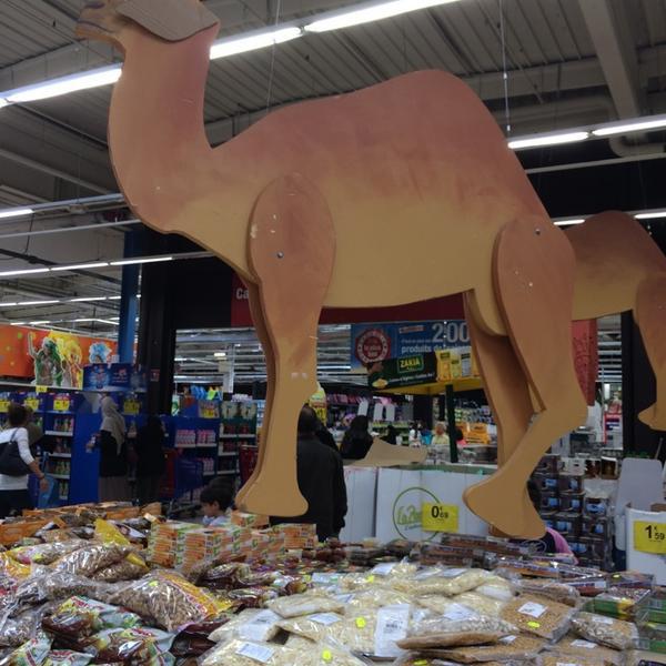Photo taken at Carrefour by Ram0 on 7/14/2014-法国阿基坦萨特鲁维尔蓬图瓦兹路 Photo taken at Carrefour by Ram0 on 7/14/2014