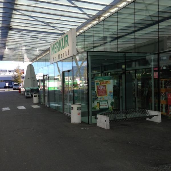 MERKUR Ihr Markt图片库 MERKUR Ihr Markt图片库