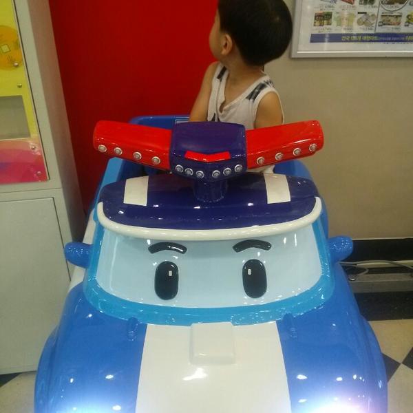 Photo taken at 홈플러스 (Home plus) by JeongJik K. on 7/13/2013-庆尚北道浦项77 Photo taken at 홈플러스 (Home plus) by JeongJik K. on 7/13/2013