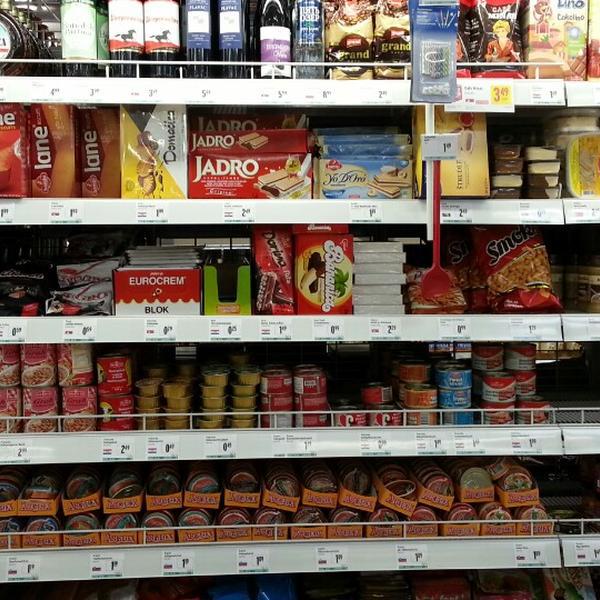 Photo taken at MERKUR by Ashley D. on 2/17/2015-奥地利克恩顿州菲拉赫布鲁诺·克赖斯基大街25 Photo taken at MERKUR by Ashley D. on 2/17/2015