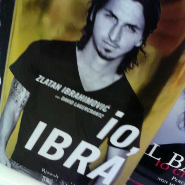 Photo taken at Auchan by Roberto C. on 5/26/2012