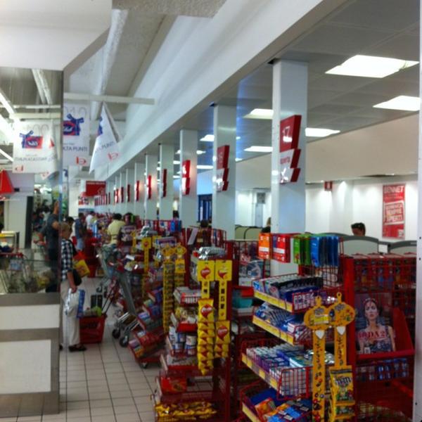 Photo taken at Bennet by Yvan M. on 9/23/2012-意大利利古里亚蓬泰达肖民族路1 Photo taken at Bennet by Yvan M. on 9/23/2012